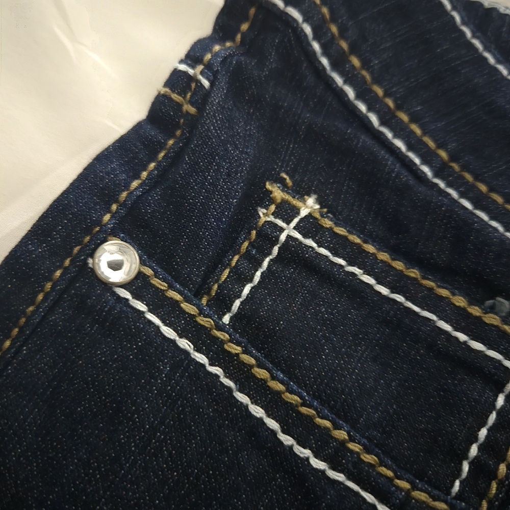NWT Women's Faded Glory Dark Blue Slim Boot Cut Denim Jeans With Subtle Fading - Picture 4 of 8